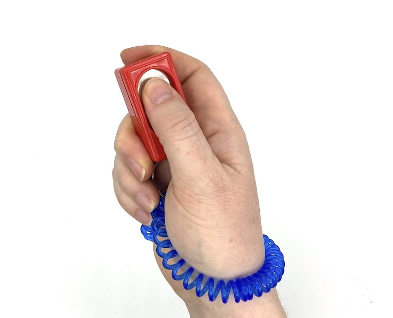 CRMADA Dog Training Clickers - 2 Pack, Red & Lime Green, Box Design For Easy Use